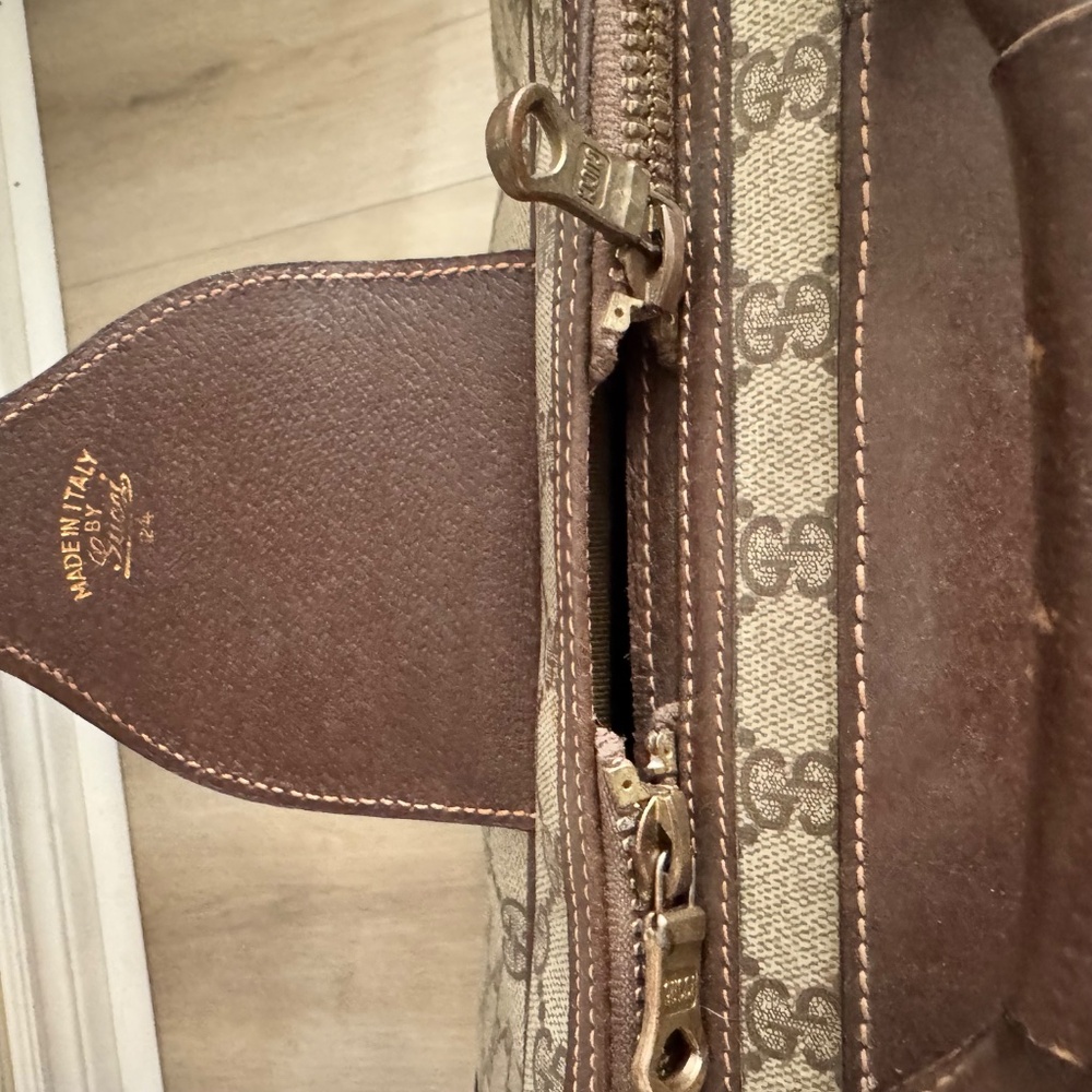 Vintage 1970 Gucci GG Supreme Suitcase Web Stripe Monogram Canvas Gold Closure - Picture 13 of 15